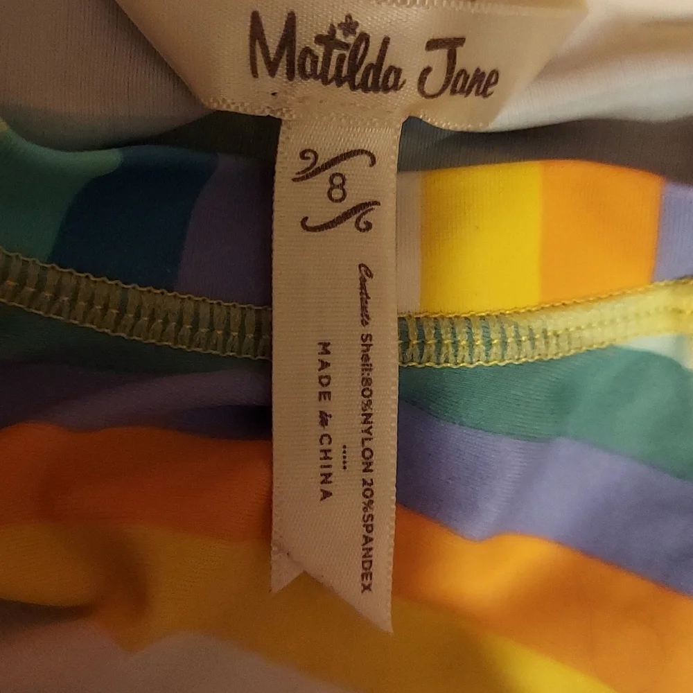 ⭐️ 5/$30- Matilda Jane Rashguard, Size 8, unisex, blue orange stripes